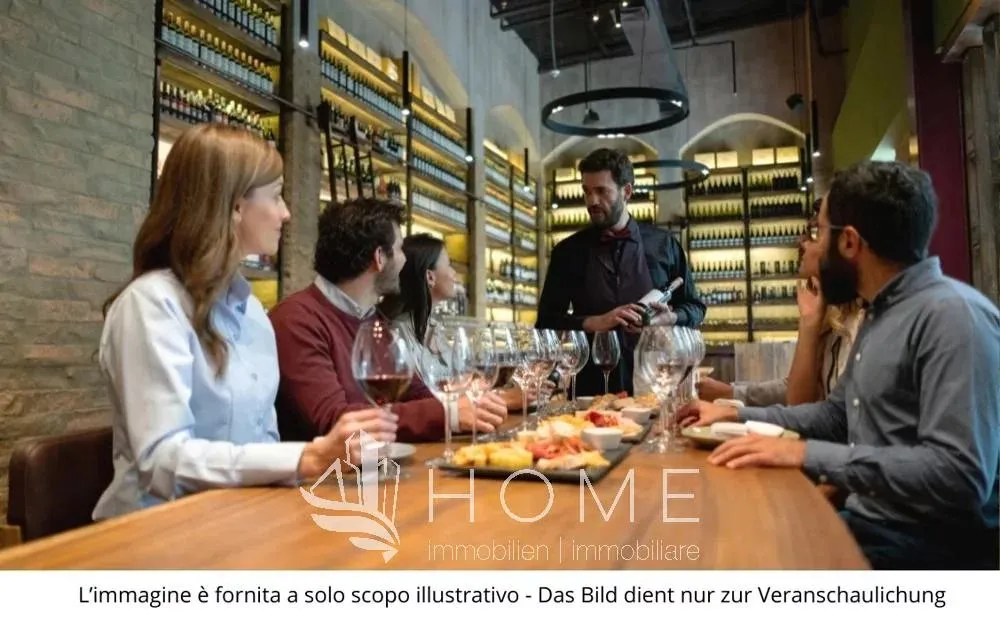 Immagine per Locale Commerciale in vendita a Ora via Termeno