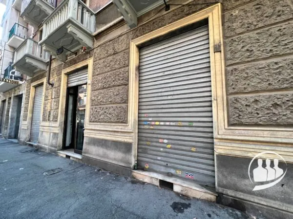 Negozio via Brandizzo, Barriera Milano, Torino