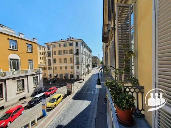 Appartamento via Della Consolata, Centro, Torino