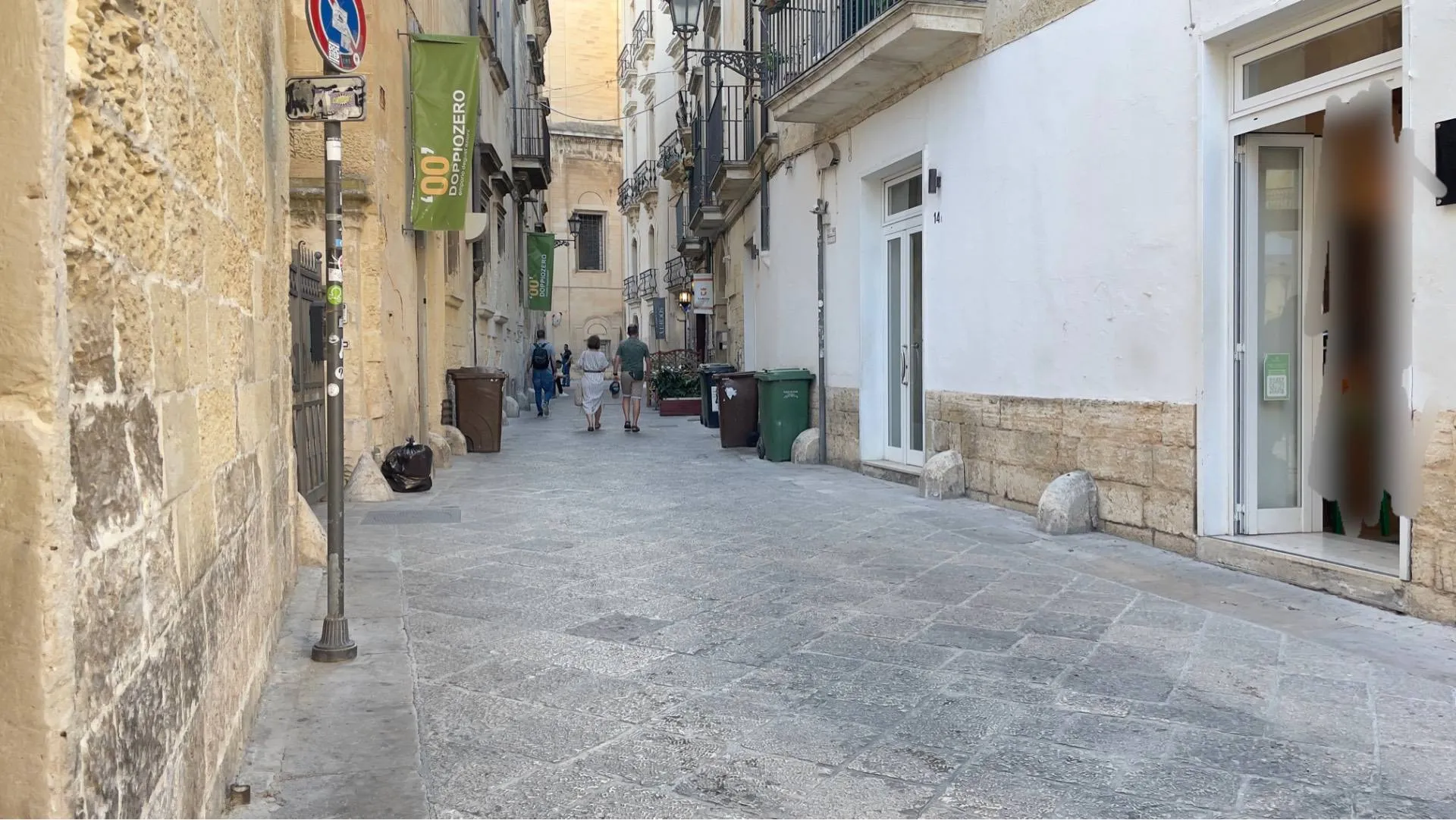 Immagine per Locale Commerciale in vendita a Lecce via Degli Ammirati