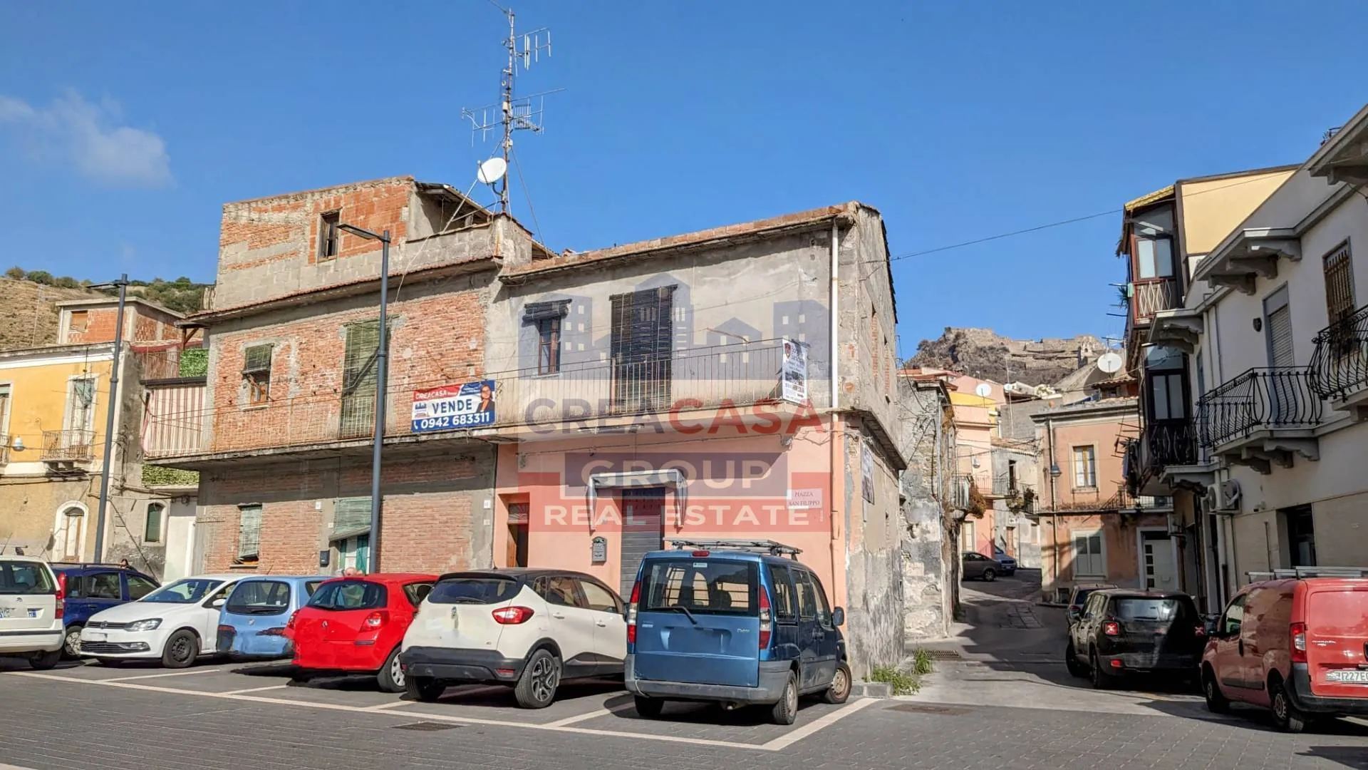 Immagine per Stabile/Palazzo in vendita a Calatabiano Piazza Del Mercato