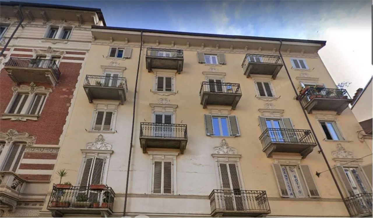 Immagine per Appartamento in asta a Torino via Luigi Cibrario 34