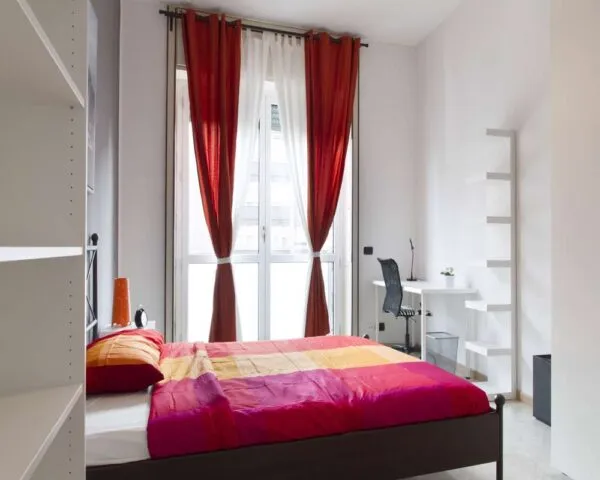 Stanza Milano