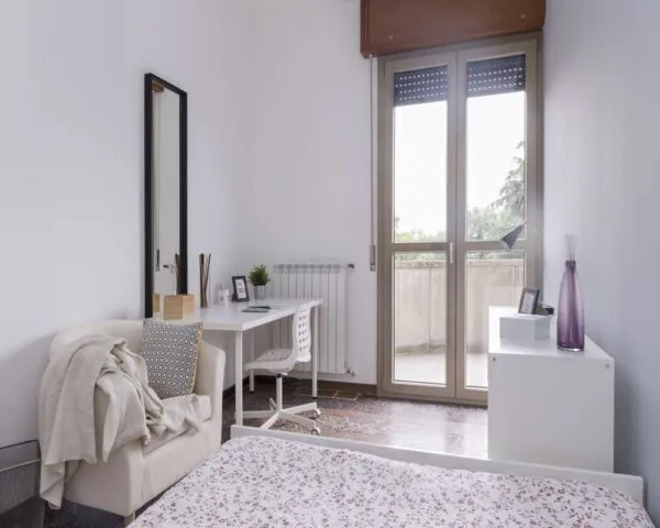 Stanza Bologna