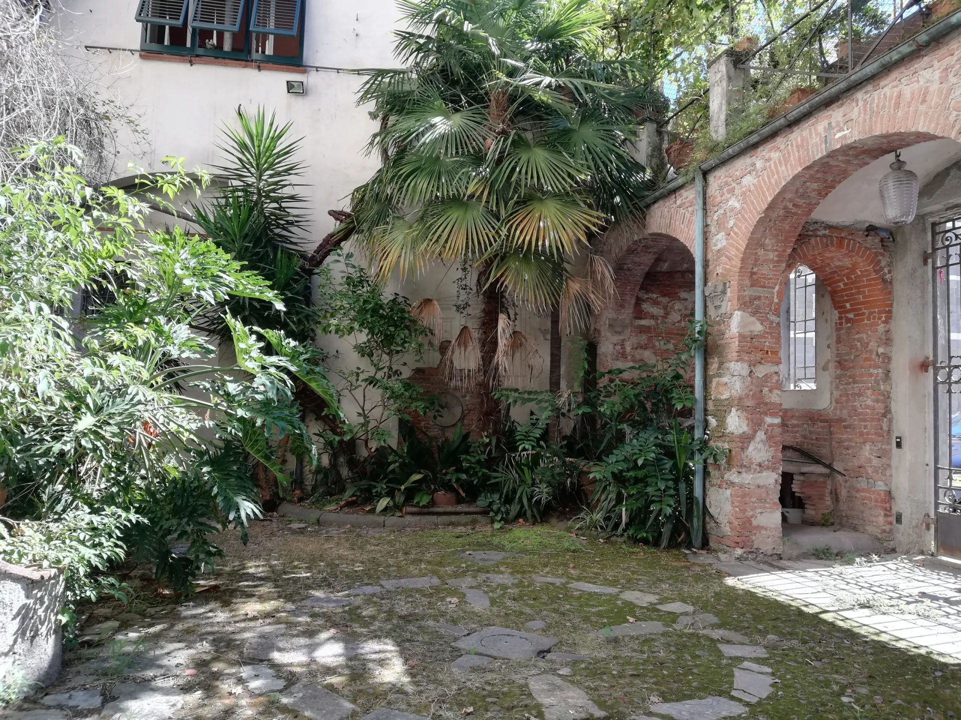 Immagine per Appartamento in vendita a Lucca via Busdraghi