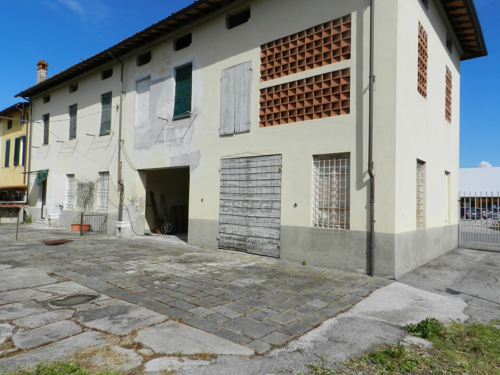Immagine per Terratetto in vendita a Lucca via Della Chiesa Xxi 145