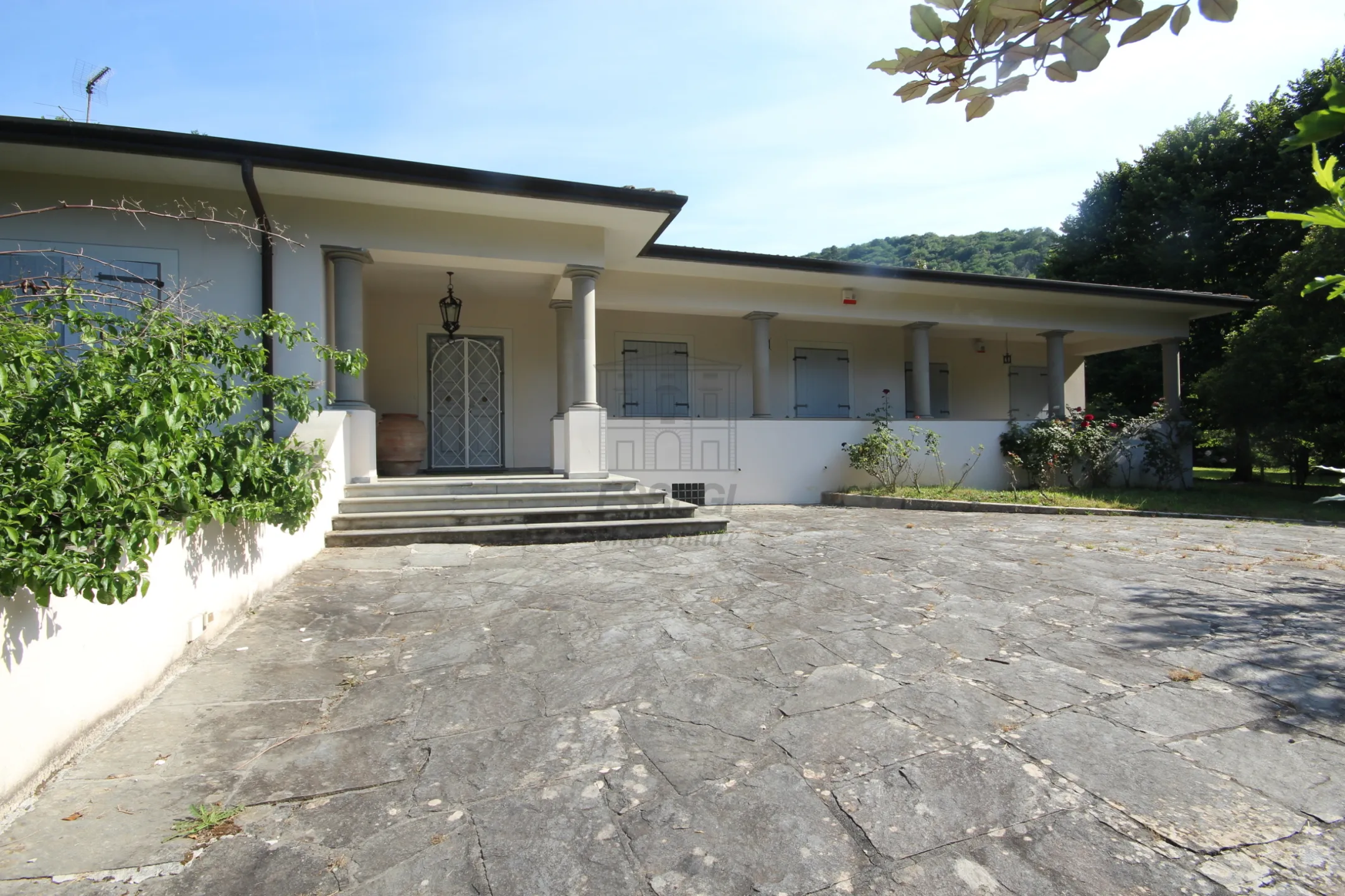 Immagine per Villa in vendita a Camaiore via Pradalino