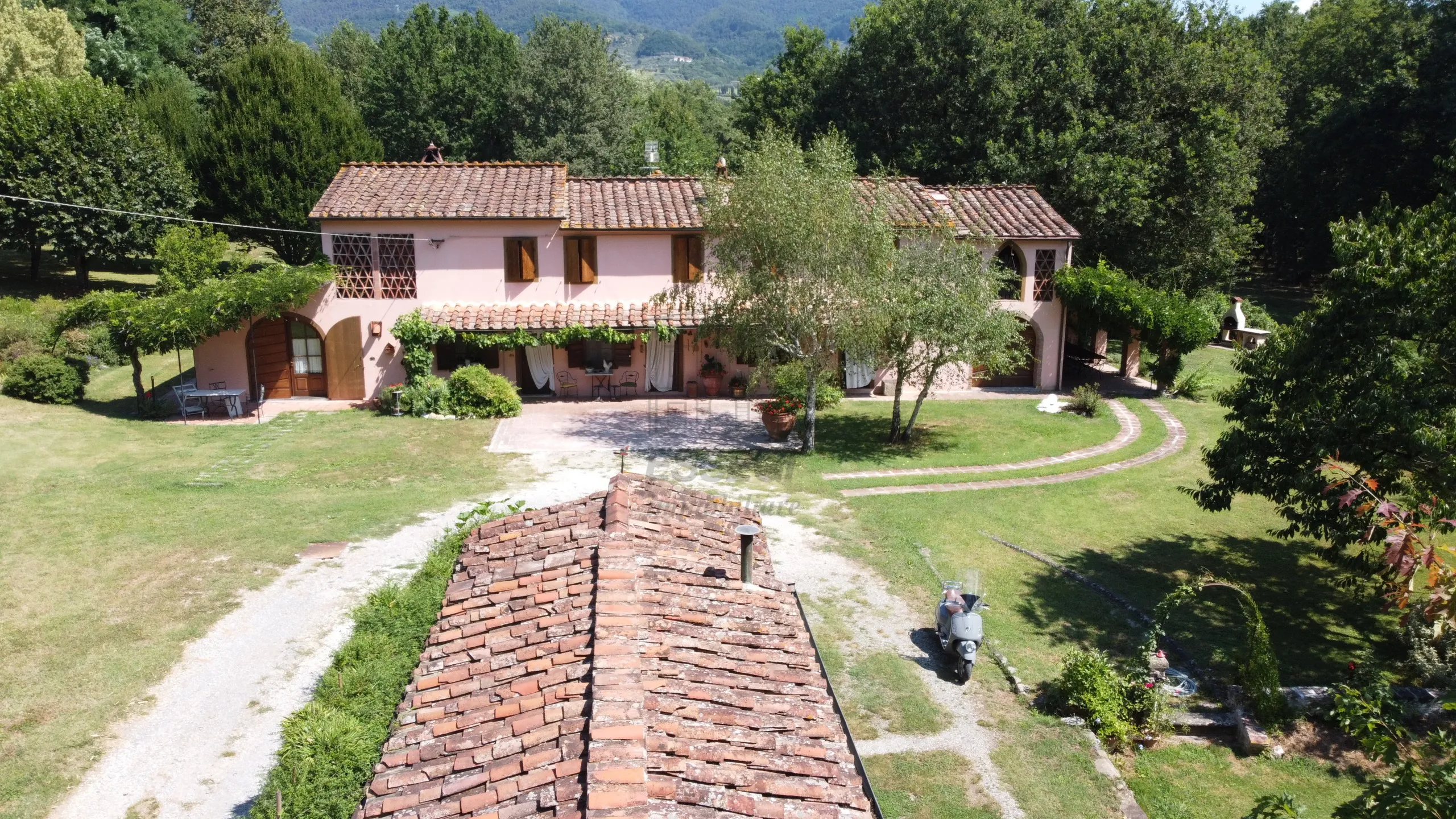 Immagine per Casale in vendita a Capannori via Della Chiesa Di Gragnano