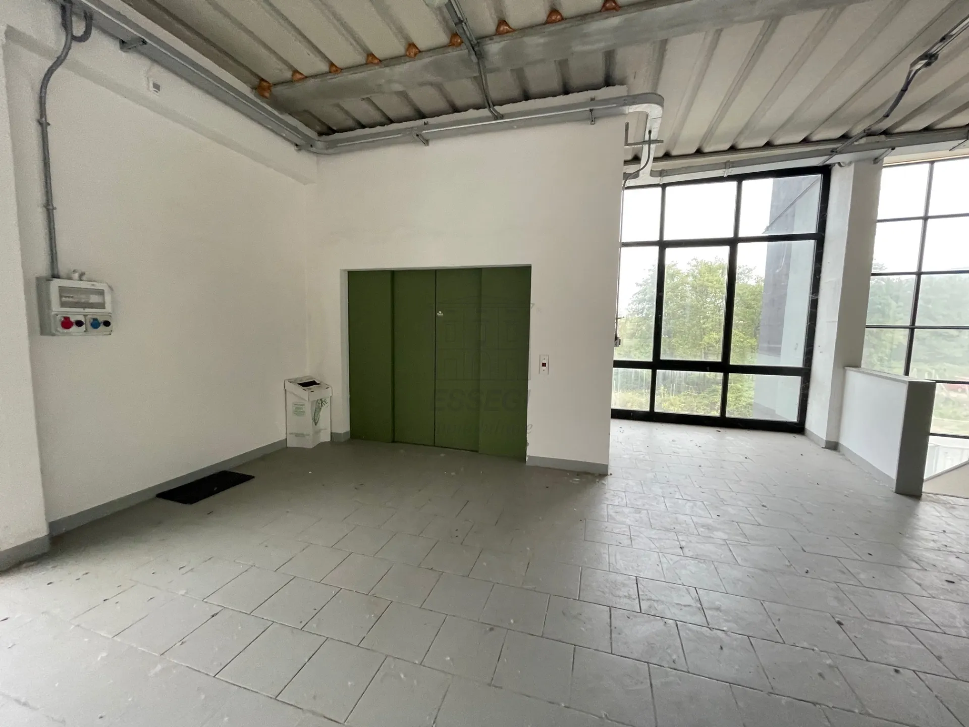 Immagine per Commerciale in vendita a Lucca strada Comunale Sorbano 1