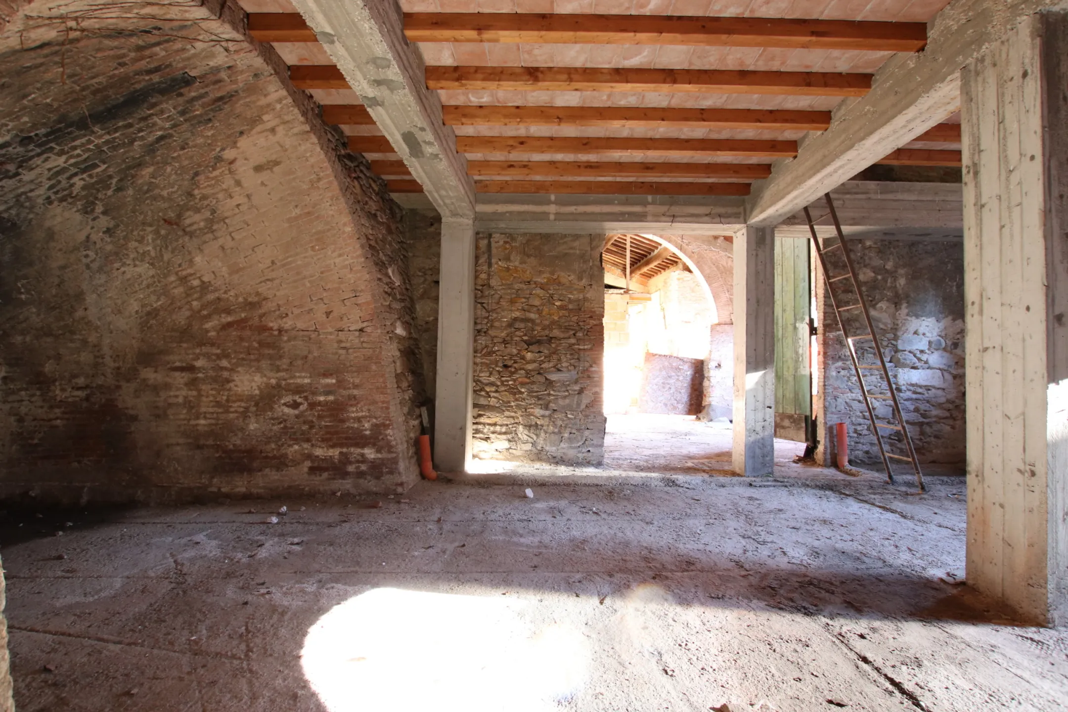 Immagine per Casale in vendita a Lucca via Catro