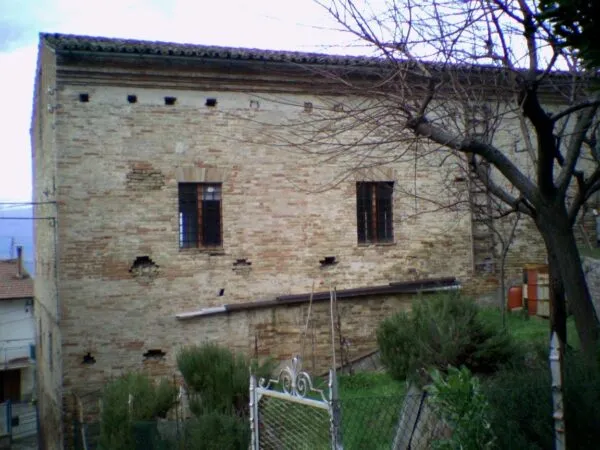 Laboratorio via Degli Orti 1, Montegiorgio