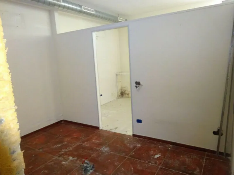 Immagine per Locale commerciale in vendita a Potenza Picena via Lombardia
