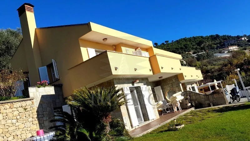 Immagine per Villa in vendita a Ventimiglia via Case Palmeira 6