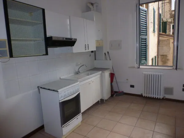 Monolocale 34B, Jesi