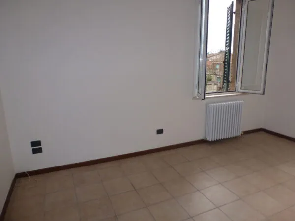 Monolocale 34B, Jesi