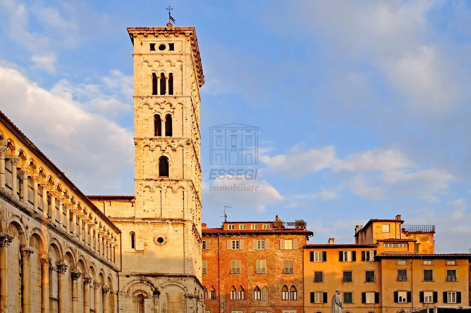 Immagine per Locale commerciale in affitto a Lucca piazza Napoleone