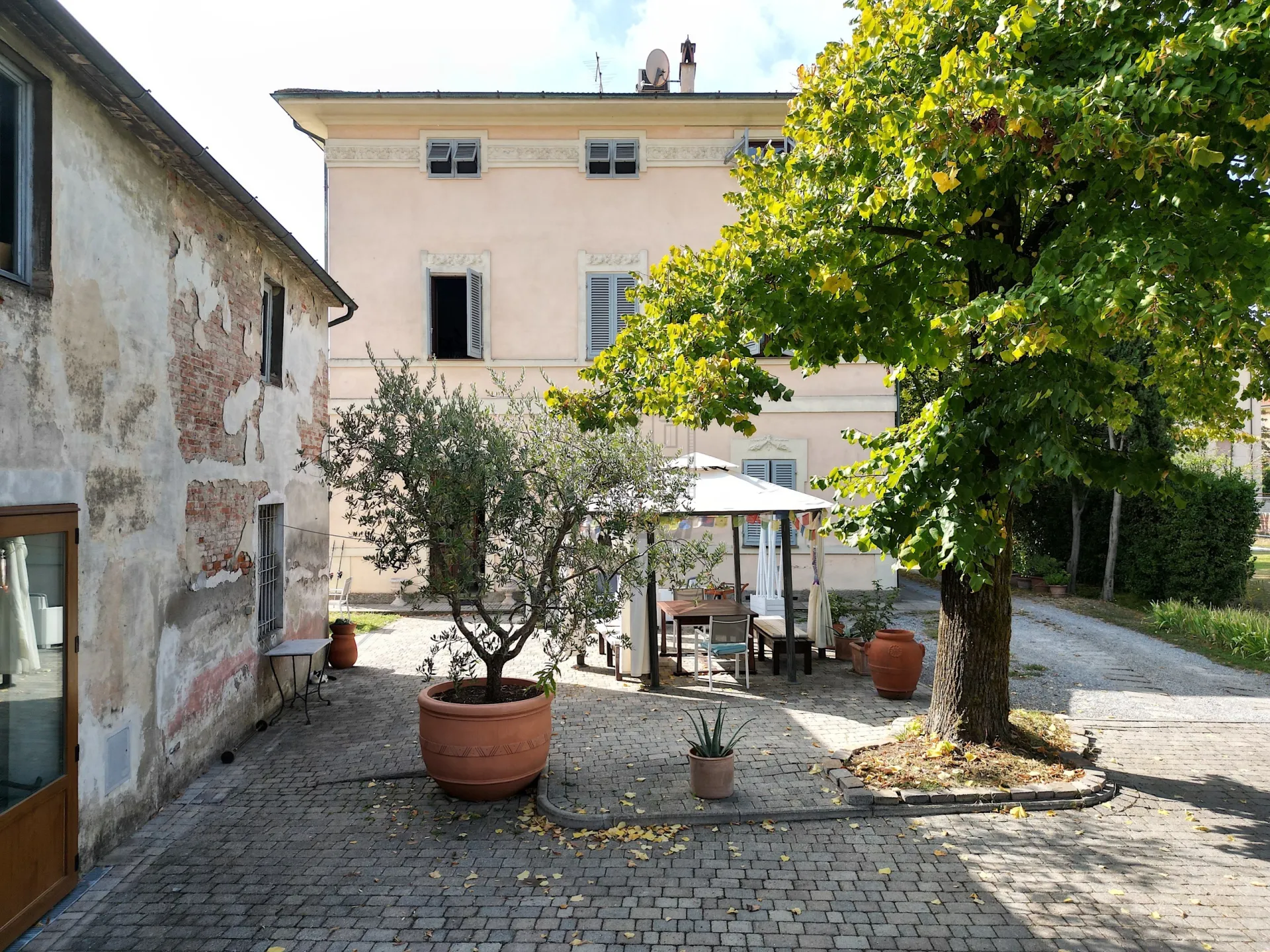 Immagine per Villa in vendita a Porcari via Roma