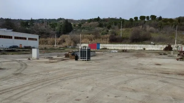Immagine per Industriale in affitto a Ripatransone via Contrada Pezzalunga