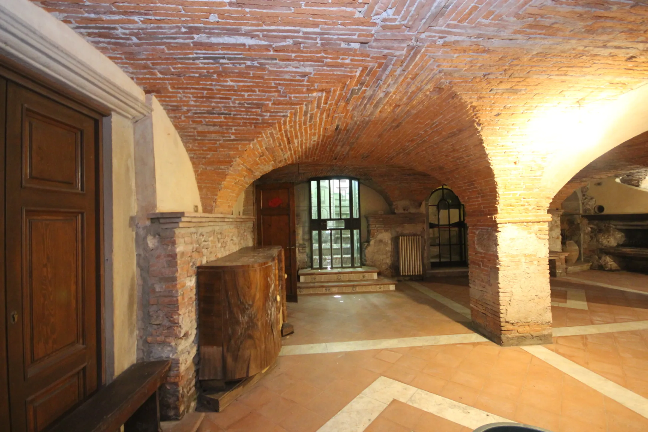 Immagine per Locale commerciale in vendita a Lucca via Busdraghi