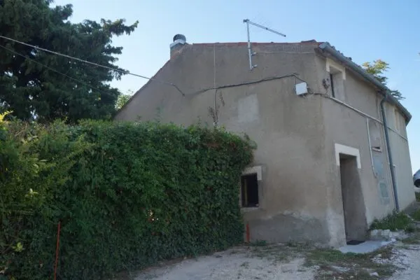 Villa Trifamiliare via Case Appurano, Arcevia