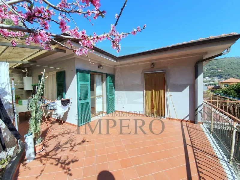 Immagine per Villa bifamiliare in vendita a Camporosso corso Della Repubblica 74