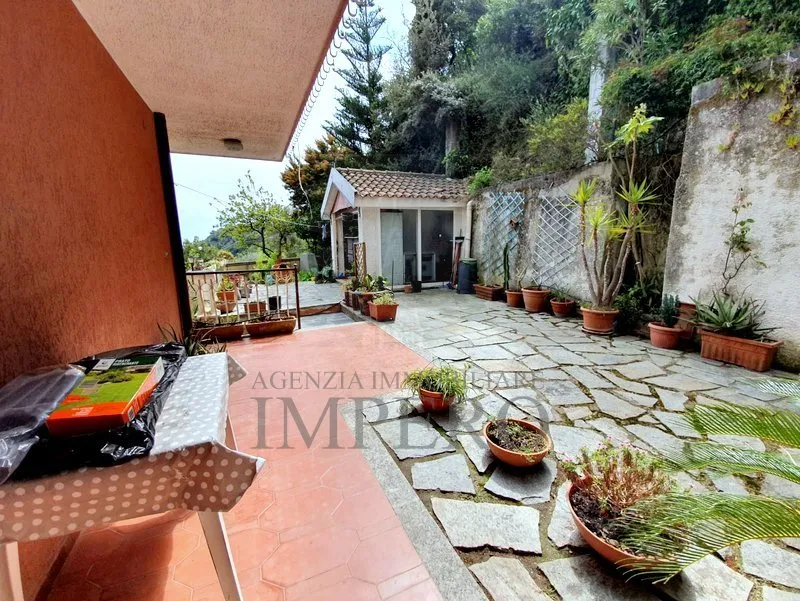 Immagine per Porzione di casa in vendita a Camporosso strada Degli Olandesi 236
