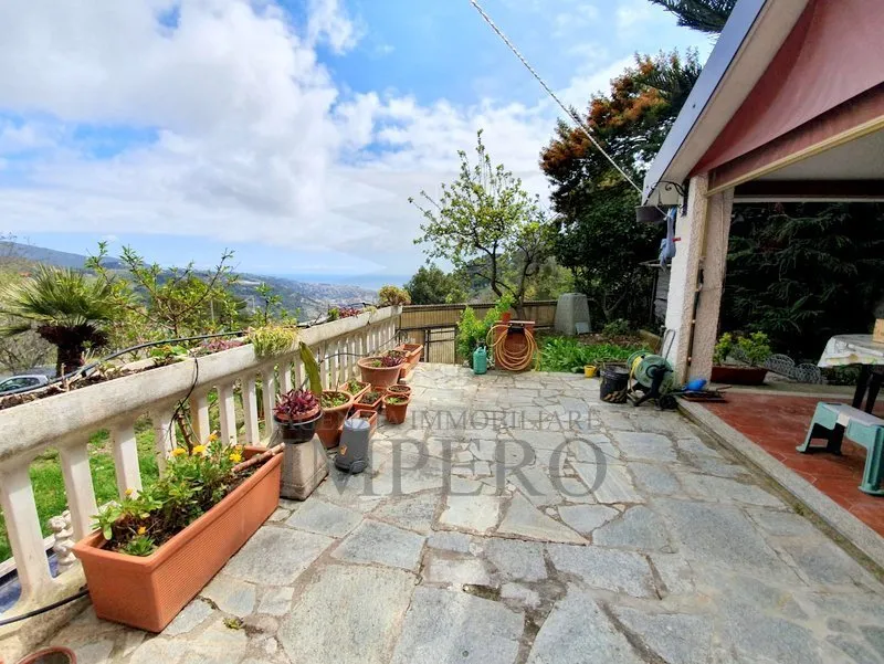 Immagine per Porzione di casa in vendita a Camporosso strada Degli Olandesi 236