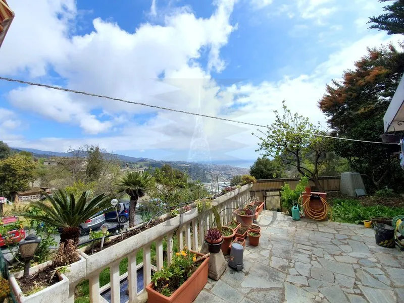 Immagine per Porzione di casa in vendita a Camporosso strada Degli Olandesi 236