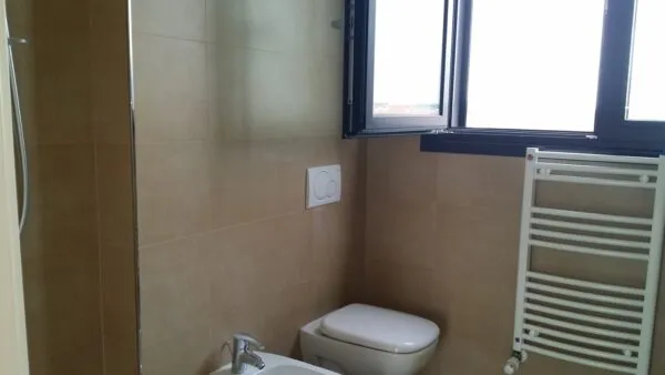 Trilocale viale Giovanni Falcone 48a, Parma