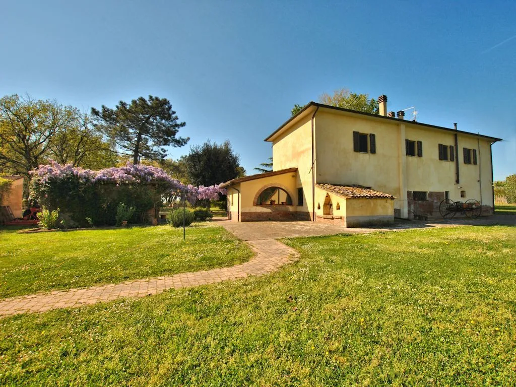 Immagine per Casale in vendita a Cortona via Giuseppe Maffei Cortona