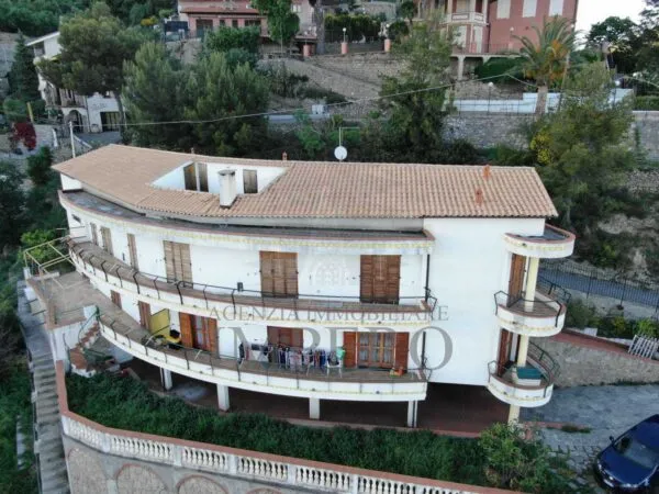 Porzione Di Casa via Collasgarba 44, Ventimiglia
