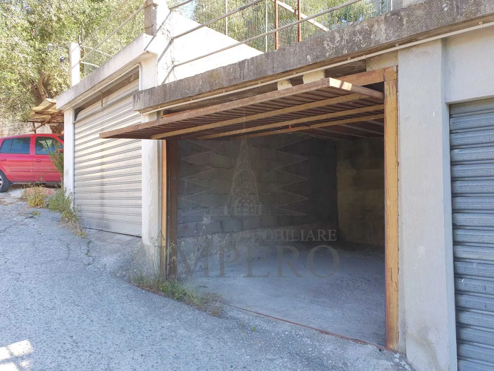 Immagine per Garage Singolo in vendita a Ventimiglia via Maneira 22