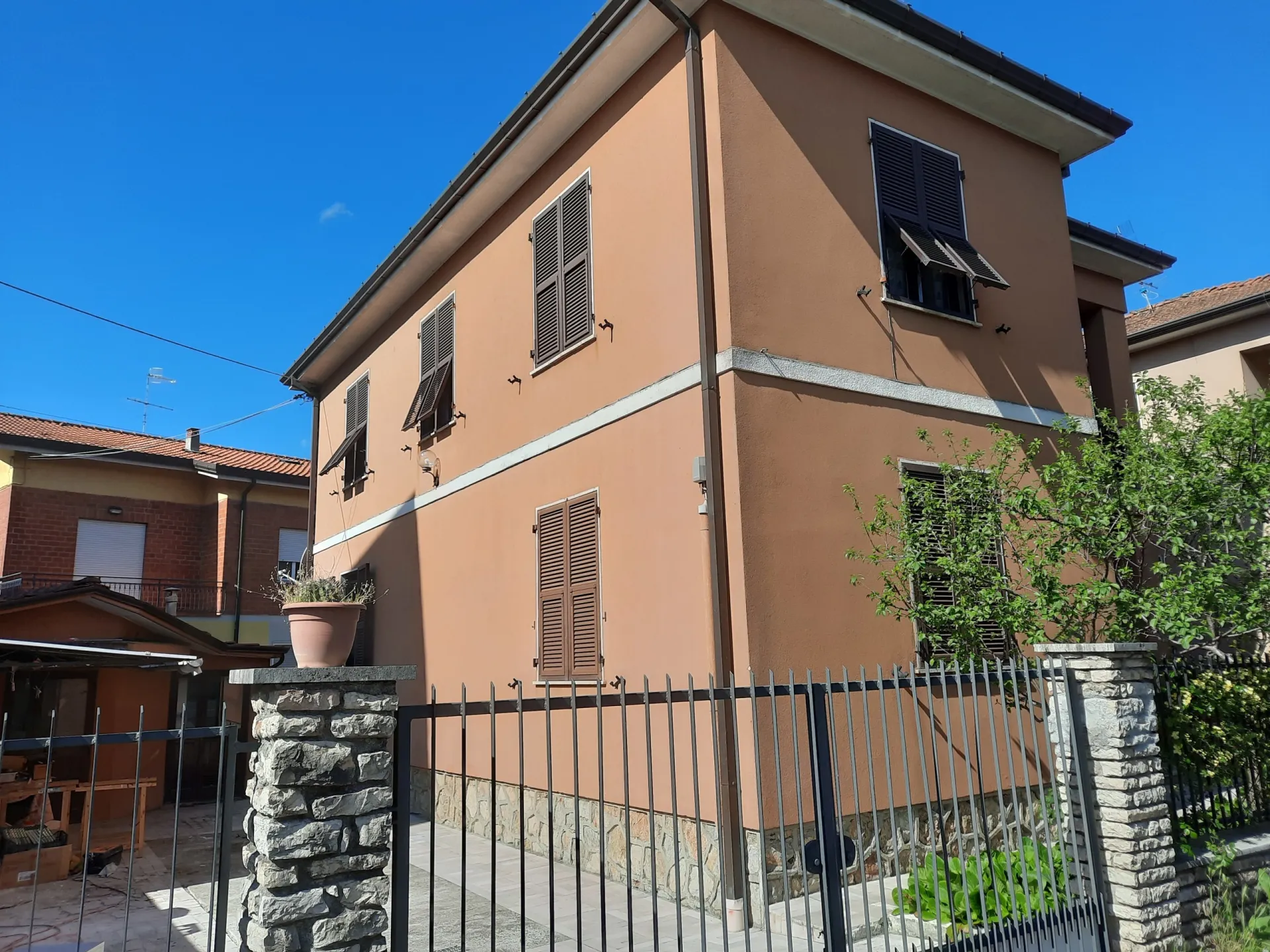 Immagine per casa in vendita a Sarzana viale Giuseppe Mazzini