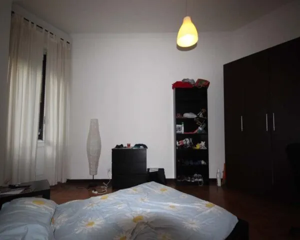 Stanza Milano