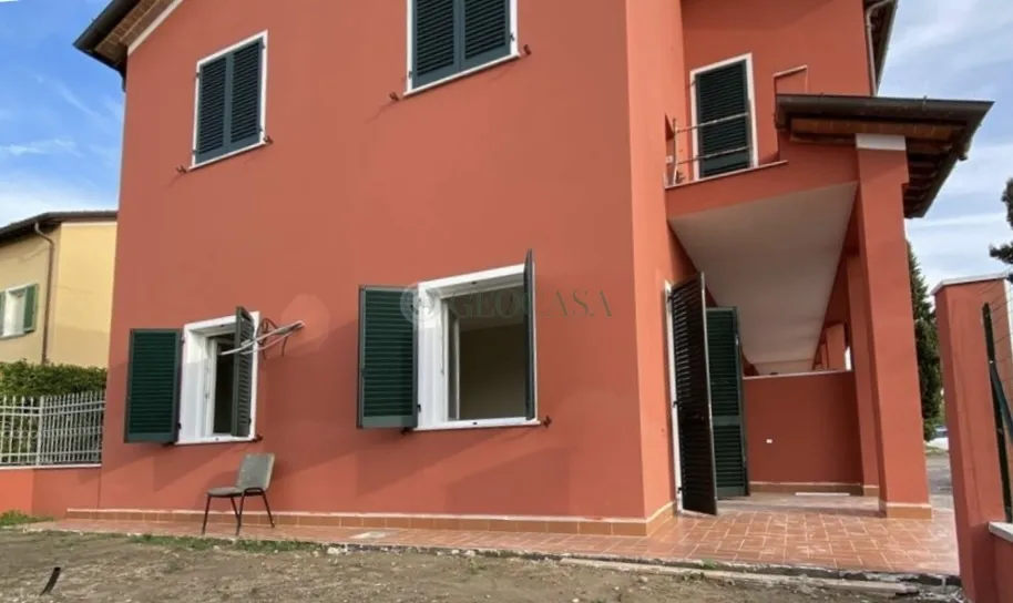 Immagine per Monolocale in vendita a Sarzana via Ghiarettolo 68