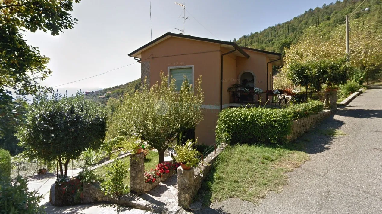 Immagine per Appartamento in vendita a Castelnuovo Magra via Sp 23