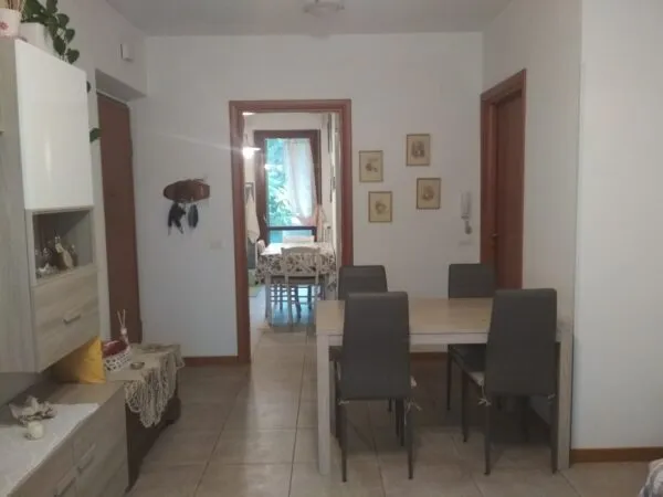 Monolocale via Foscolo 13, Trecastelli