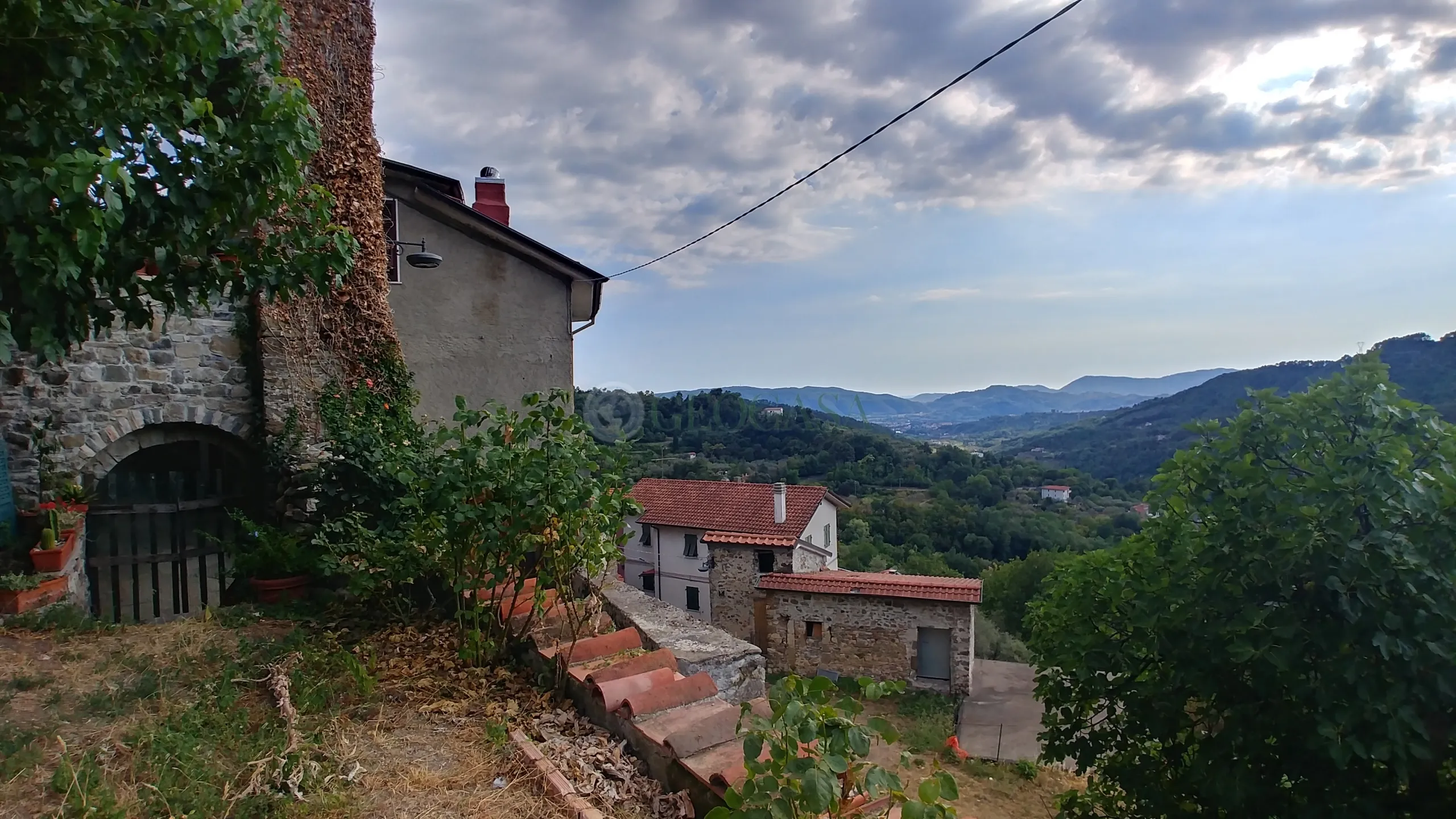 Immagine per Terratetto in vendita a Fosdinovo via Borgo Di Sotto