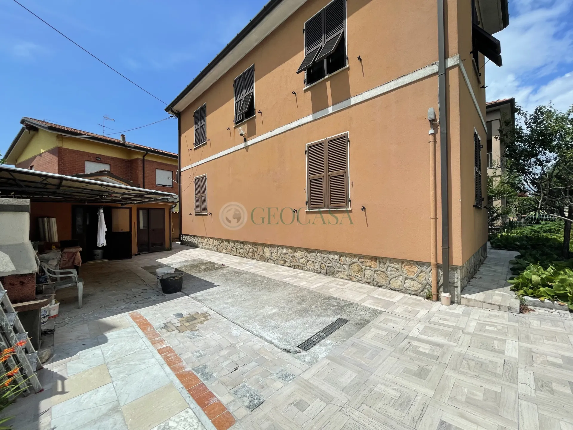 Immagine per casa in vendita a Sarzana via Privata Massa Neri 1