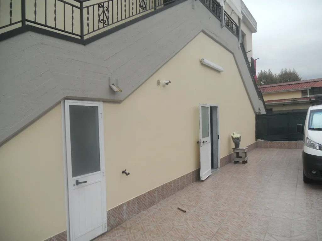 Immagine per casa semindipendente in vendita a Castelnuovo Magra via Borgolo
