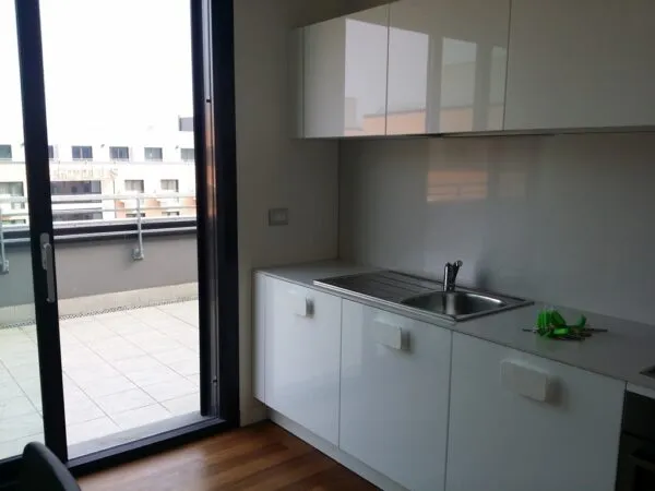 Trilocale viale Giovanni Falcone 48a, Parma