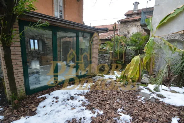 Villa A Schiera corso Belvedere 149-155, Ghiffa