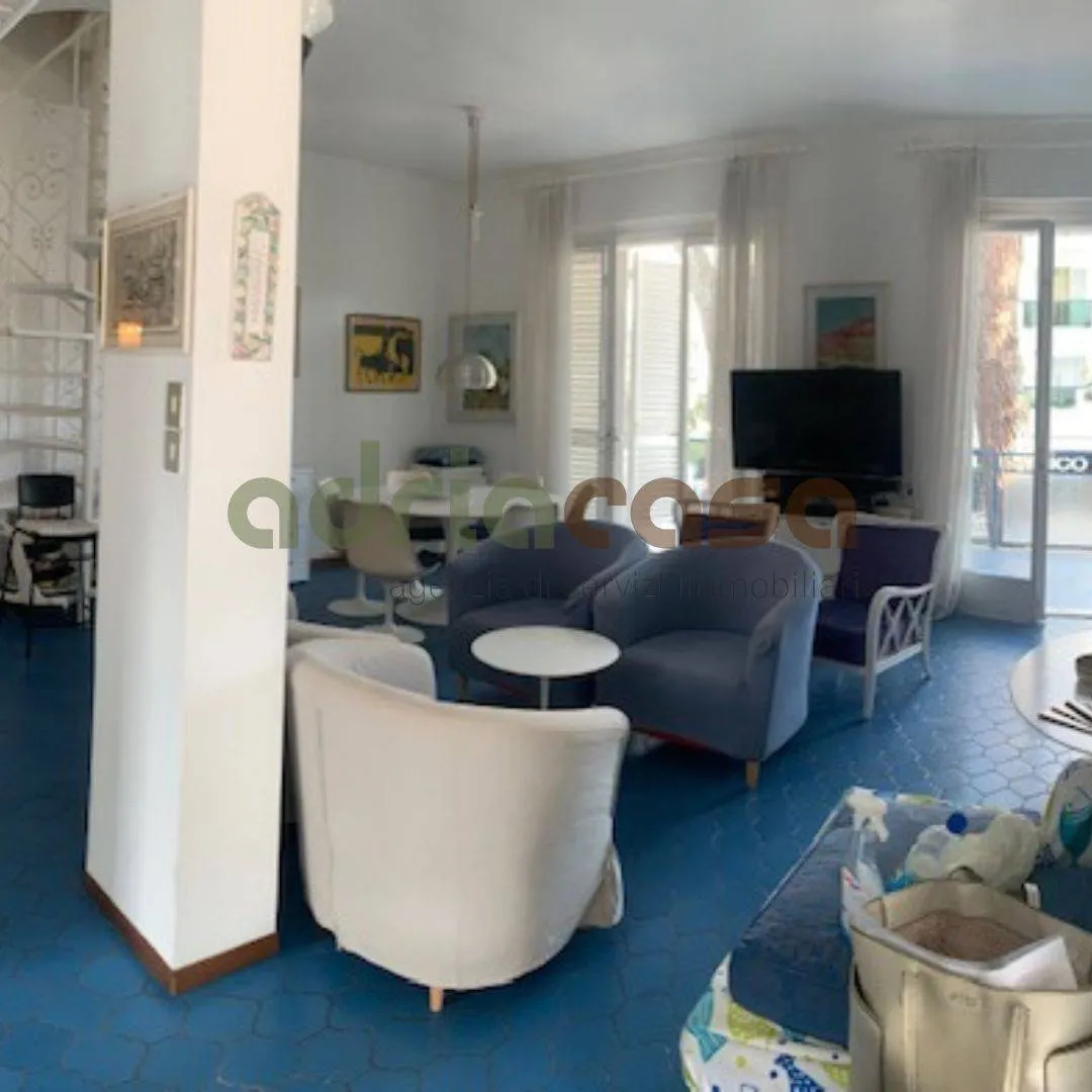 Immagine per Villa in vendita a Riccione Via d'Annunzio