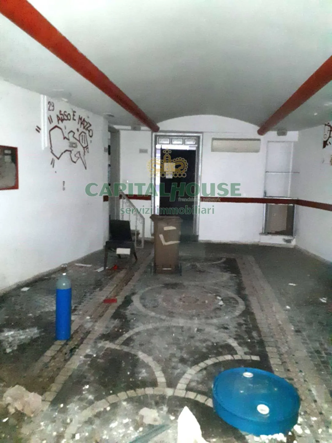 Immagine per Locale Commerciale in affitto a Bacoli