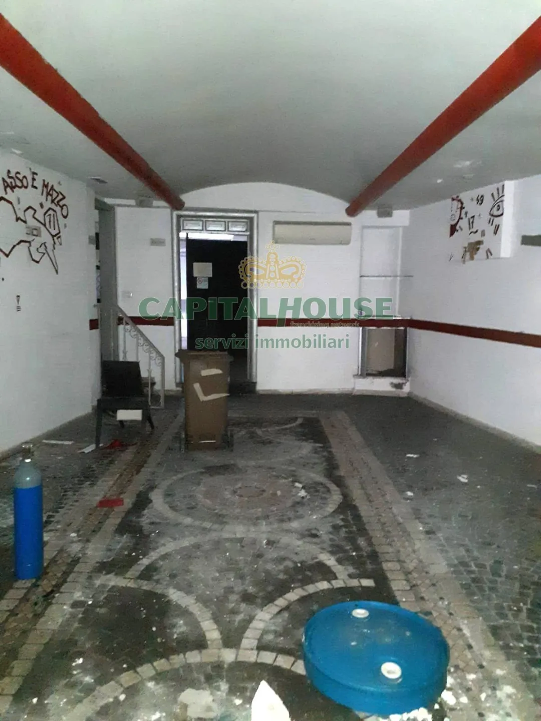 Immagine per Locale Commerciale in affitto a Bacoli