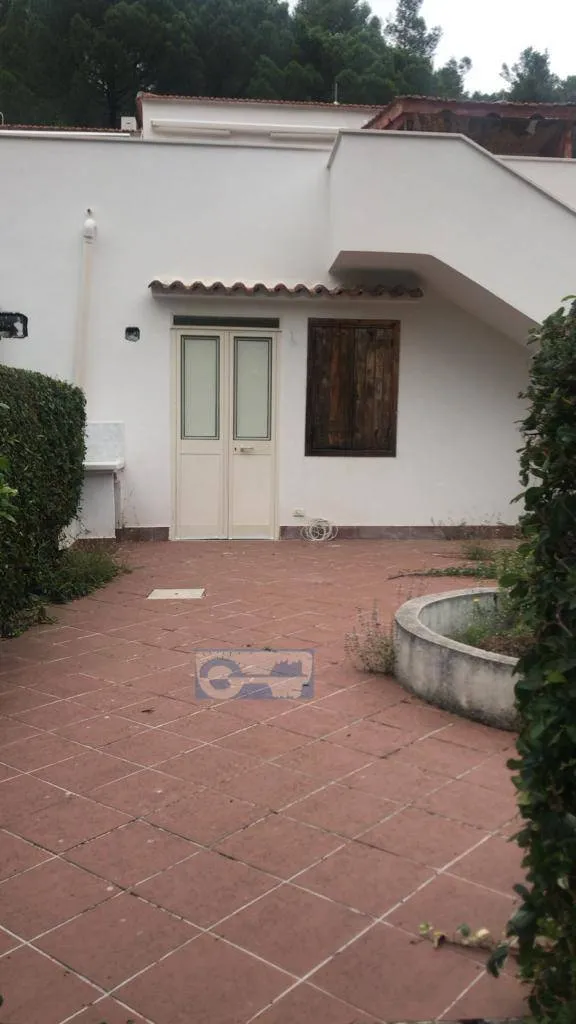 Immagine per Appartamento in vendita a Peschici Località Montestregone
