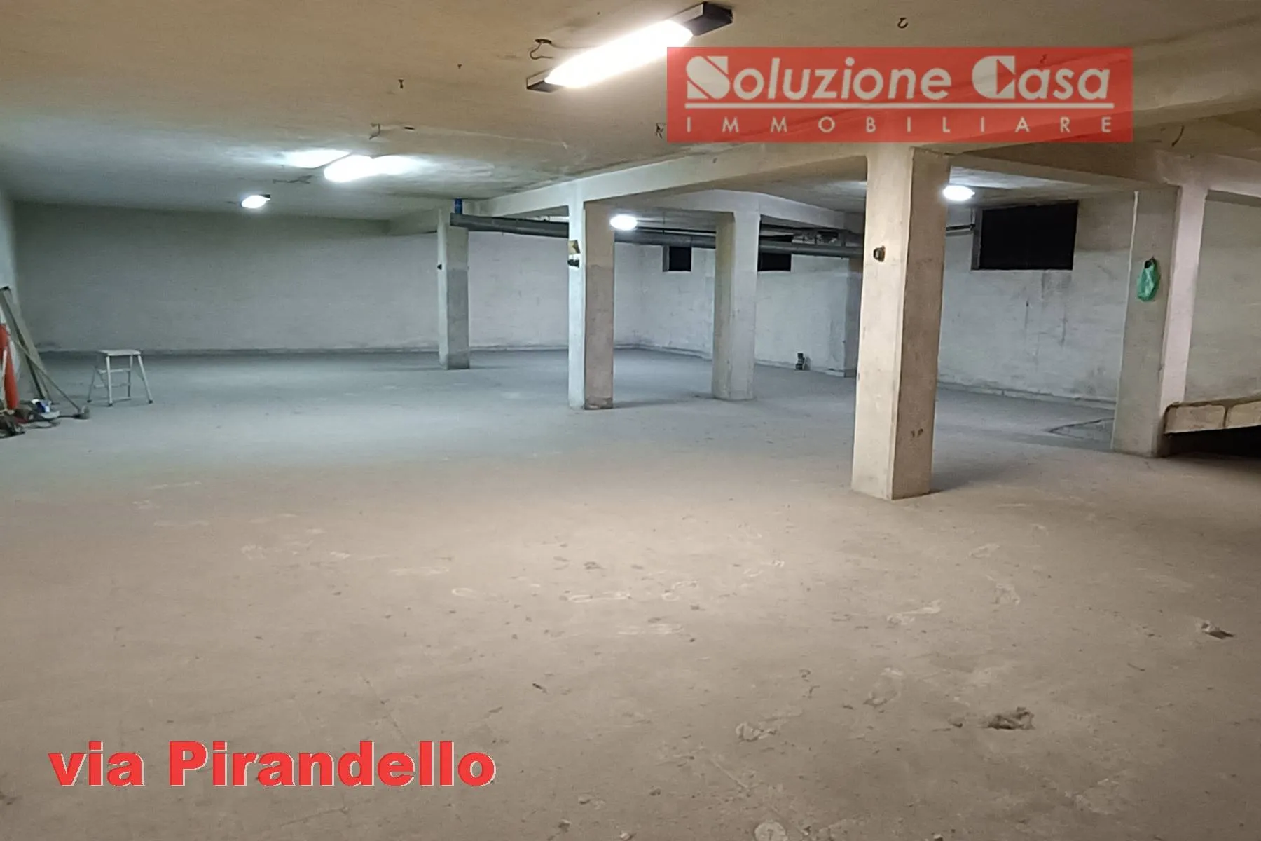 Immagine per Box / Posto auto in vendita a Canosa di Puglia via Pirandello