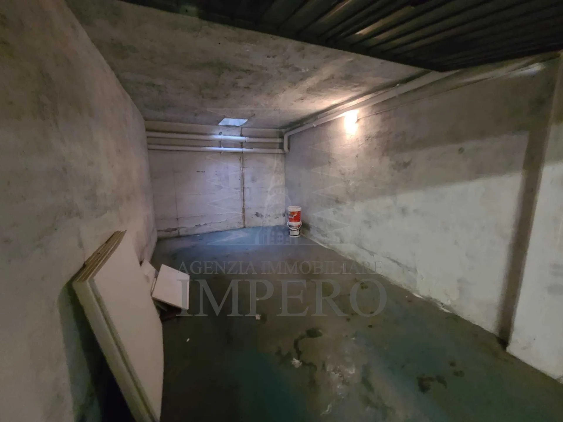 Immagine per Garage in vendita a Ventimiglia corso Limone Piemonte 1186