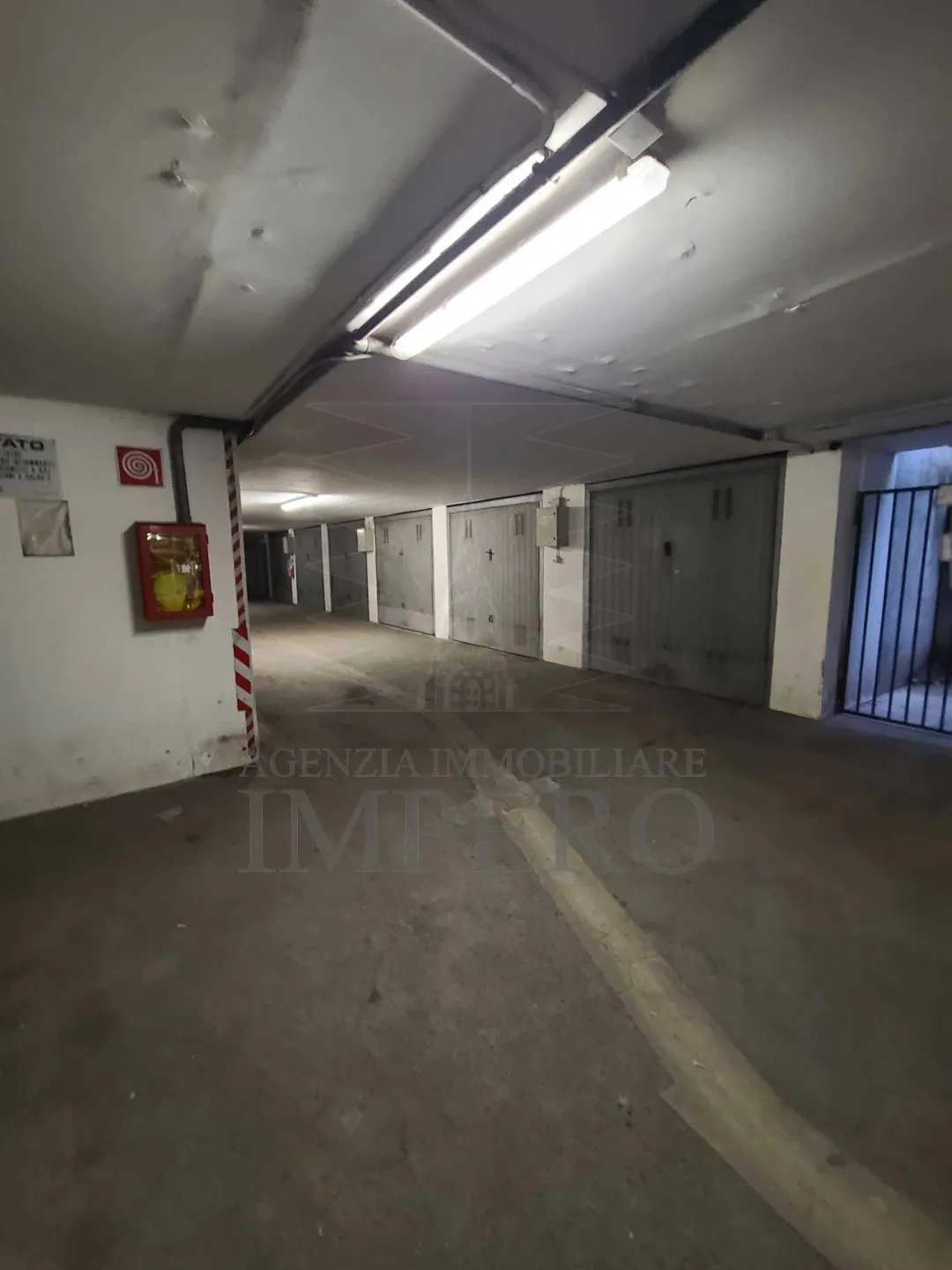 Immagine per Garage in vendita a Ventimiglia corso Limone Piemonte 1186