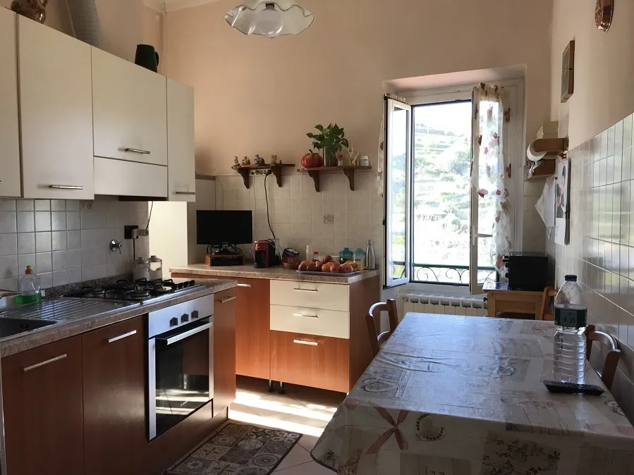 Immagine per Porzione di casa in vendita a Vallecrosia piazza Della Chiesa